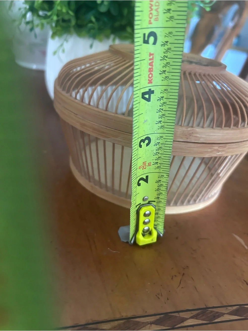 Vintage rattan basket V Woven Bamboo Lucky Cricket Cage Starburst Basket
